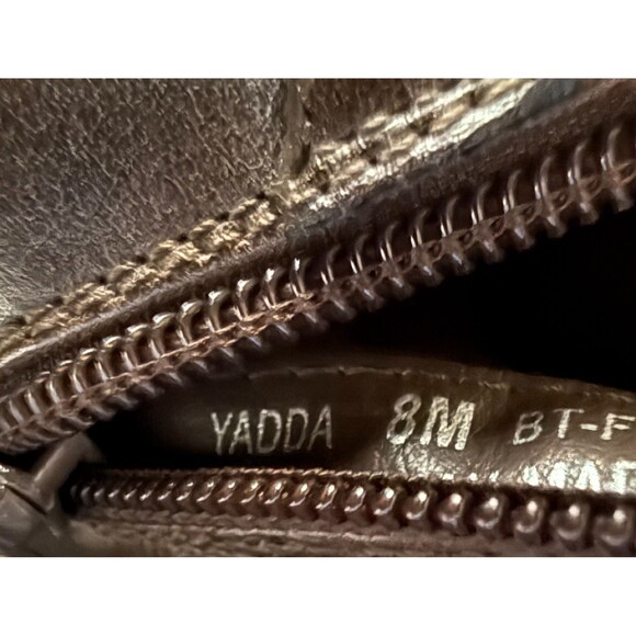 Baretraps Yadda Booties 8 Brown Ankle Boots Faux Leather Straps Low Heel Texture - Picture 9 of 9